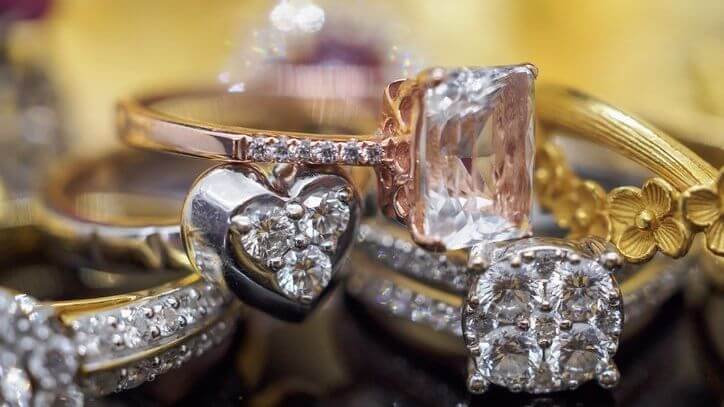 Gold jewelry buyers Hickory, North Carolina. Updated 2025